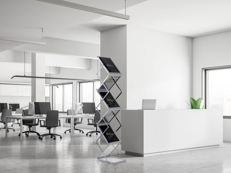 Which Product Display is The Best For Your Goods to Our Blog